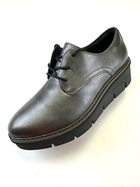 Clarks Womens Airabell Tye shoe gunmetal leather lightweight black platform sole